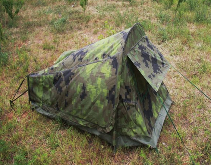 2002-2便携式双人单帐篷